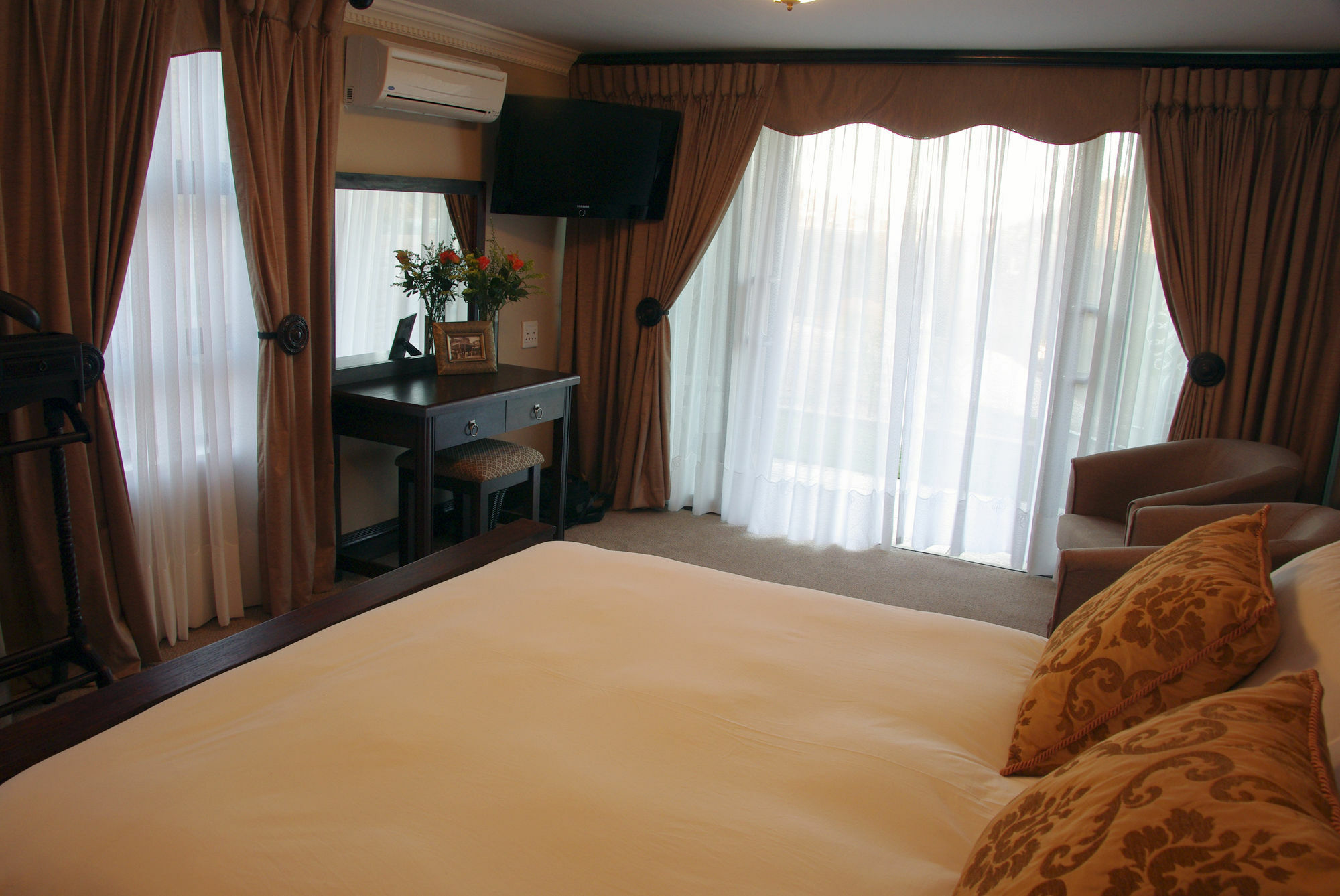 ชาโต ลา แม เอกซ์คลูซีฟ เกสท์เฮาส์ Hotel ฮาร์ทบีสบูร์ท ภายนอก รูปภาพ